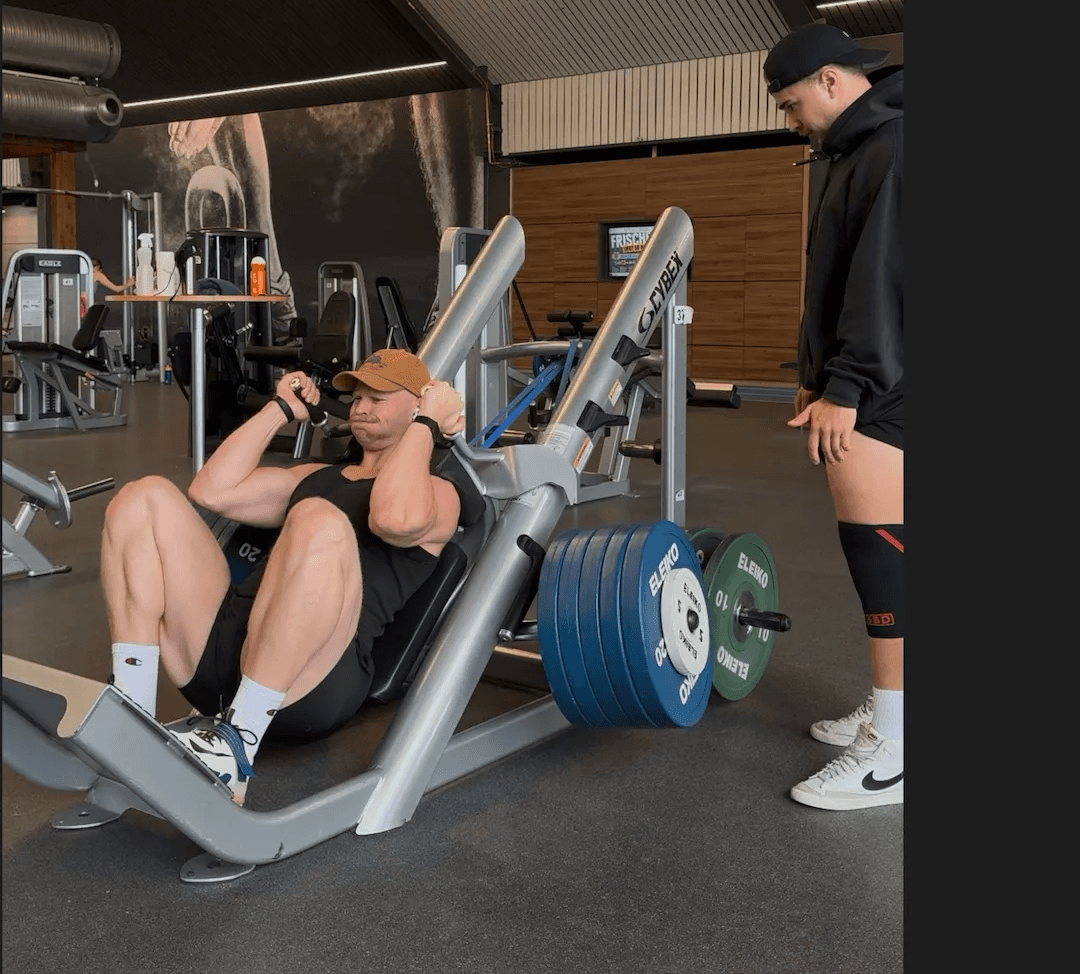 Krafttraining an der Beinpresse