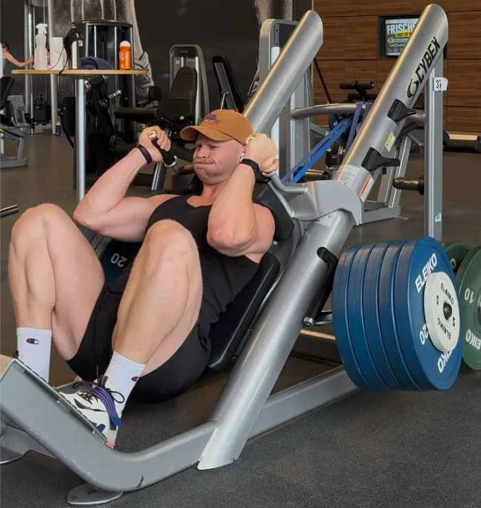Krafttraining an der Beinpresse